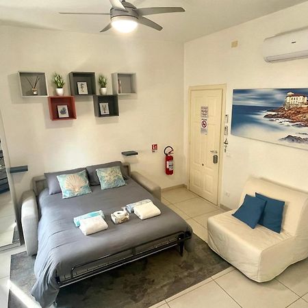 La Venezia'S Studio Flat ليفورنو المظهر الخارجي الصورة