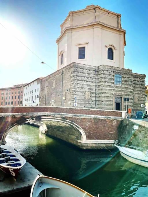 La Venezia'S Studio Flat ليفورنو المظهر الخارجي الصورة