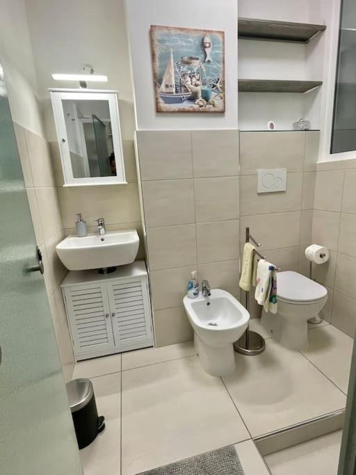 La Venezia'S Studio Flat ليفورنو المظهر الخارجي الصورة