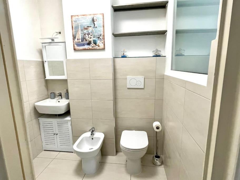 La Venezia'S Studio Flat ليفورنو المظهر الخارجي الصورة