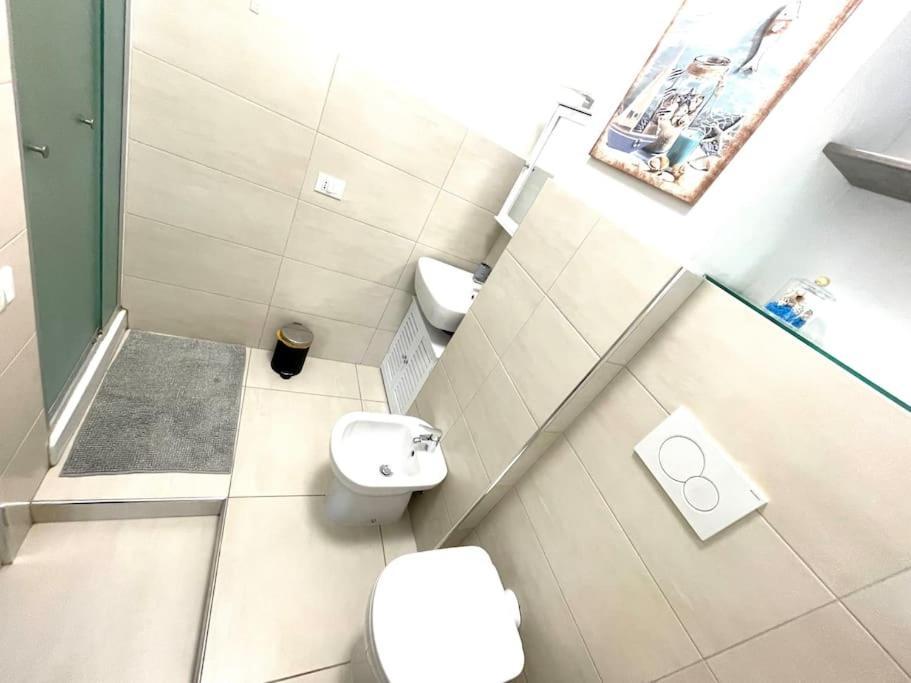 La Venezia'S Studio Flat ليفورنو المظهر الخارجي الصورة