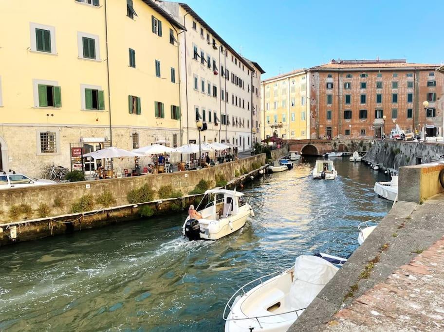 La Venezia'S Studio Flat ليفورنو المظهر الخارجي الصورة