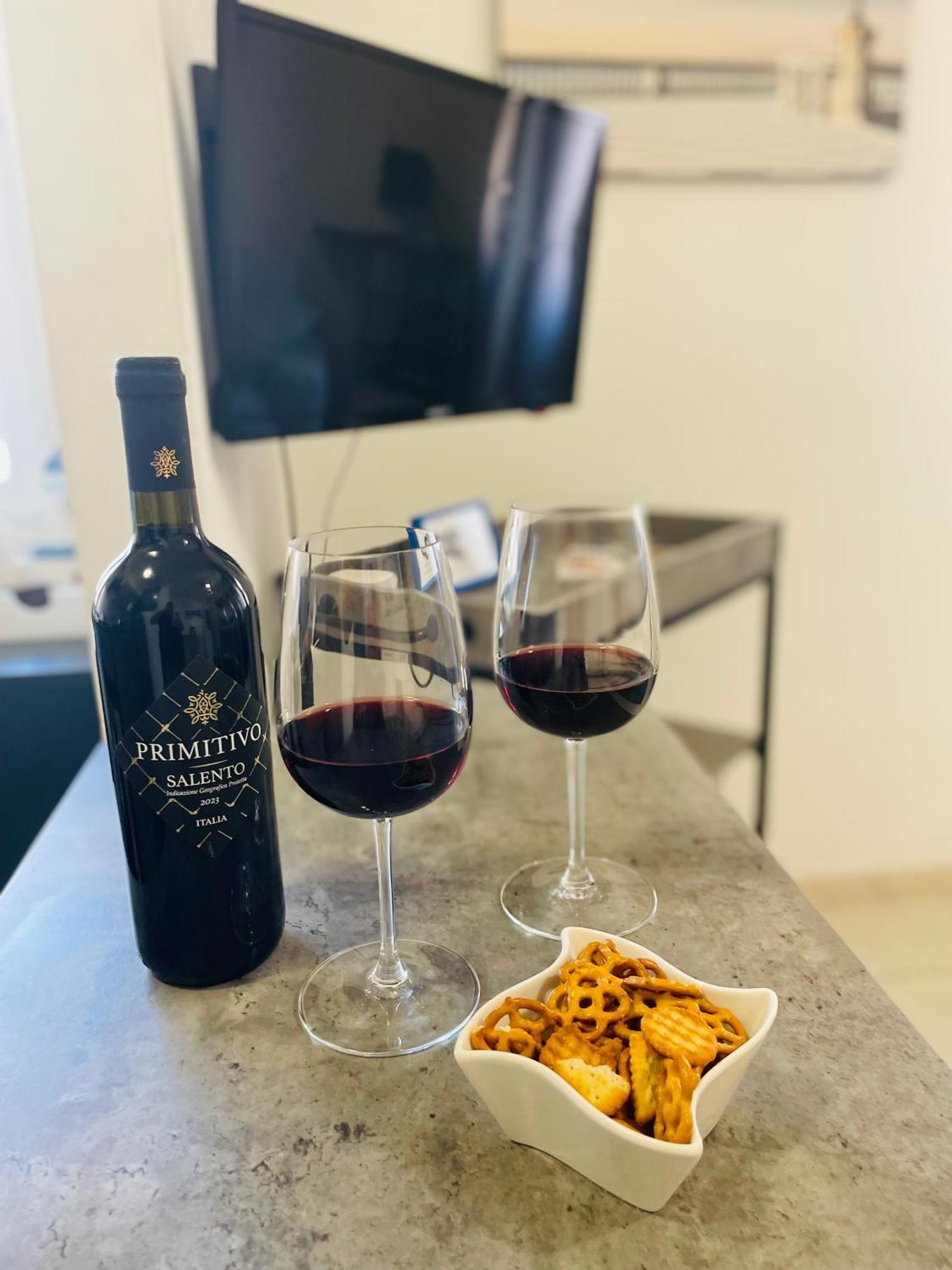 La Venezia'S Studio Flat ليفورنو المظهر الخارجي الصورة